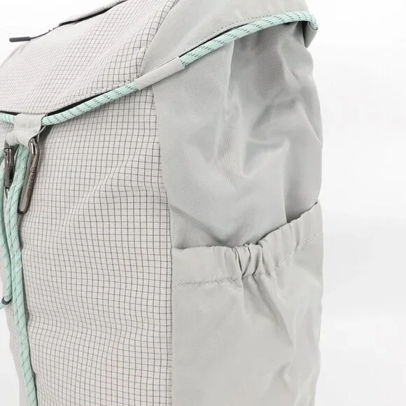 Lululemon Front Clip Backpack 21L Seal Gray OS display picture 2